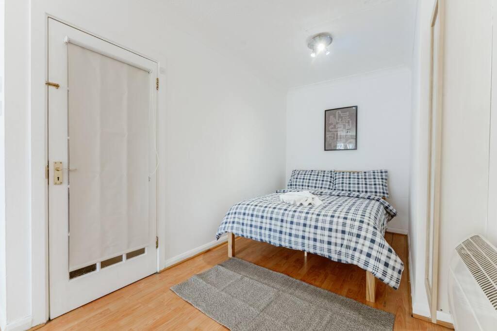 Up To 4 People, Room In A Share House Next To London Bridge Exteriör bild